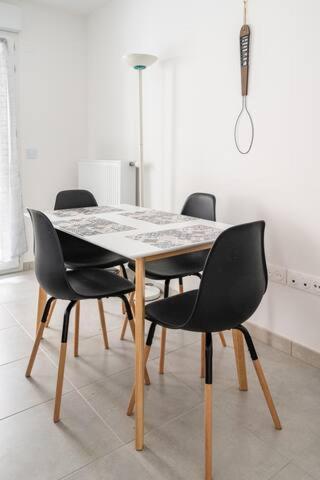 Home-Like Apartment Near Disneyland شيسي المظهر الخارجي الصورة