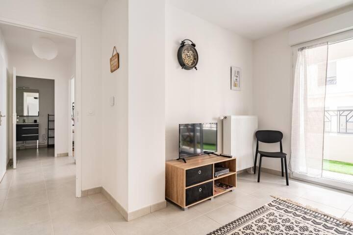 Home-Like Apartment Near Disneyland شيسي المظهر الخارجي الصورة