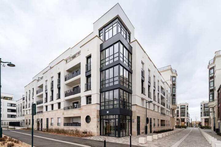 Home-Like Apartment Near Disneyland شيسي المظهر الخارجي الصورة